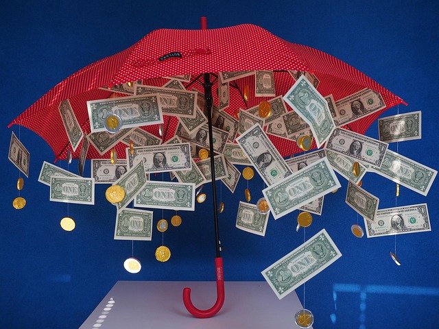Guide des frais Bancaires 2025 : Tout ce que vous devez savoir pour économiser